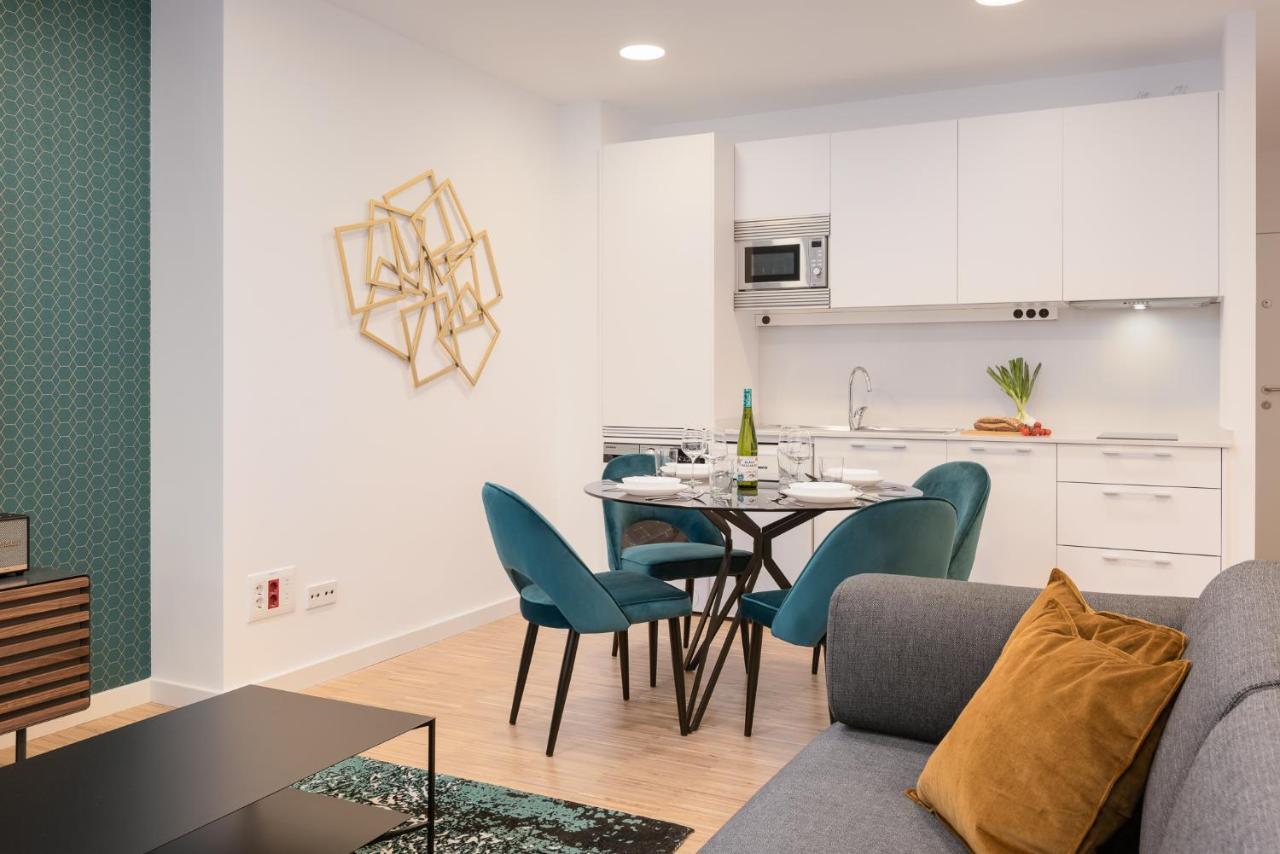 サンティアゴ・デ・コンポステーラI Loft Santiago By Upper Luxury Housingアパートメント エクステリア 写真